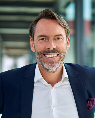 Headshot of Stefan König